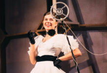 „Minden siker mögött ott a csalódás is” – zenés, érzelmekkel teli darab, amit érdemes közösen megnézni