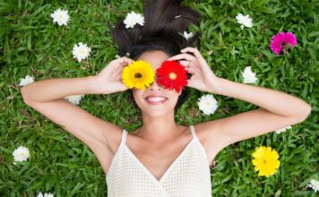 Napsütés, tavasz, könnyű krémek és szérumok – mutatjuk a kedvenceinket!