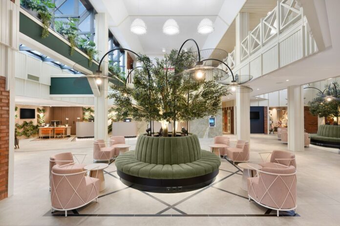 Medium-DH_Buk_lobby-006