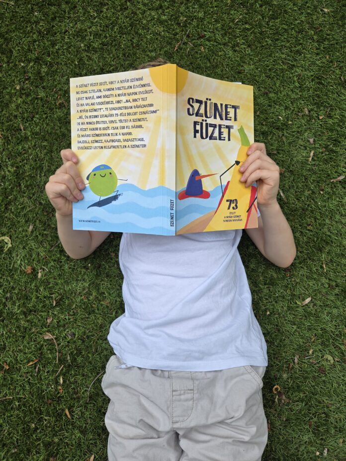 cover fekszik a fuben